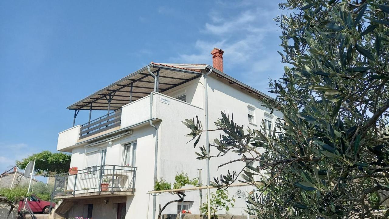 Apartment Slavica Kornic Exterior photo